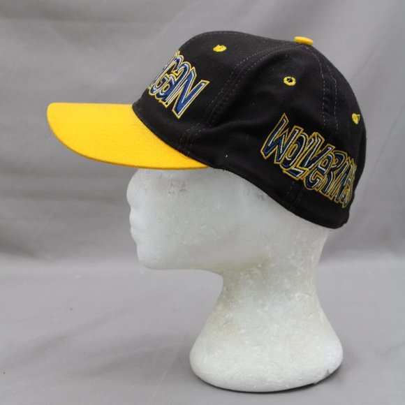 Michigan Wolvernies Hat (VTG) - All Over Graphic by TOW - Fitted 7 1/4 - Picture 4 of 10